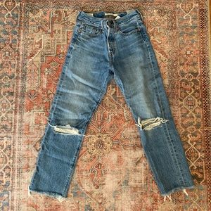 Levi’s wedgie straight Jean